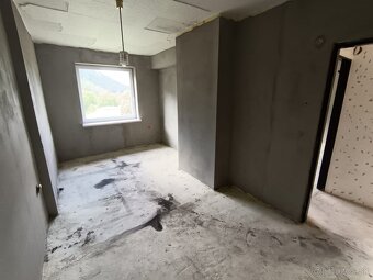 Dom v Ľubochni s potenciálom - 10