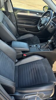 Volkswagen Passat Elegance - 10