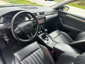 Škoda Superb Combi 2.0 TDI - 10