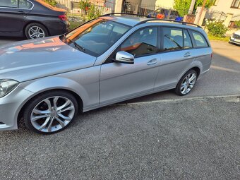 Mercedes C180cdi  Combi Classic Facelift, ťažné, servis, LED - 10