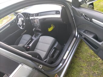 Skoda Superb 2.0 tdi 125kw 4x4 - 10