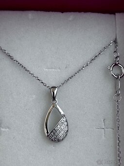 Zlatý náhrdelník s diamantami - 10