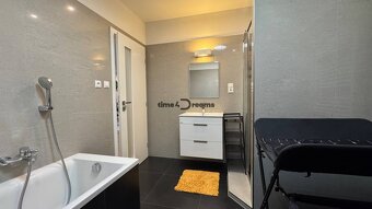 NA PREDAJ Radový rodinný dom v obci Malý Lapáš - 10