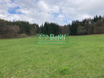 Pozemok pre mobilný dom 3970 m2, polosamota, Michalková - 10