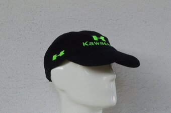 Predám kvalitnú nastavilnu zateplenu šiltovku - 10