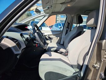 Citroën C4 Picasso 1.6 HDI - 10