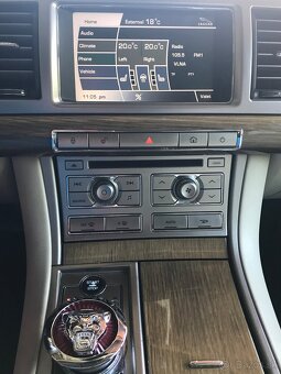 Na predaj Jaguár 2,7 diesel - 10