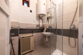 Na predaj útulný rodinný dom v obci Štvrtok - REZERVOVANÉ - 10