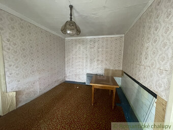 Trojizbový rodinný dom s veľkým pozemkom v Mojmírovciach – - 10