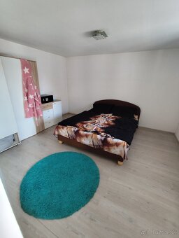 Predám 3 izbový dom, pozemok 1405 m2, obec Dolné Otrokovce - 10
