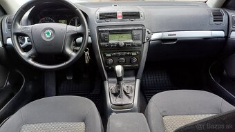 Škoda octavia Scout 2.0 FSI4x4.combi model 2009 dobrom stave - 10