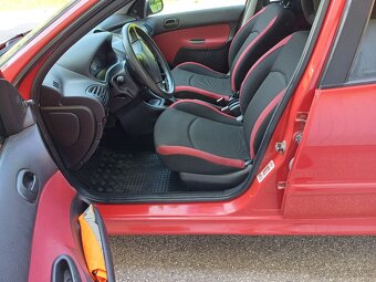 Peugeot 206 - rok výroby 2008 - 112 000 Km - 1,4 benzín - 10