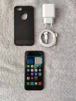 Apple iphone SE 2020 64GB Black - 10