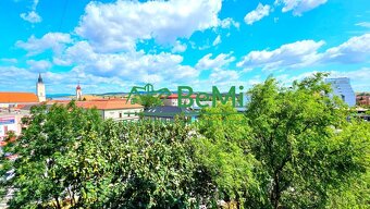 3-IZBOVÝ BYT S BALKÓNOM V CENTRE RIMAVSKEJ SOBOTY - NA PREDA - 10