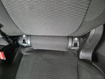 Land Rover Discovery Sport 2.0D D150 AWD A/T - 10