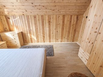 Chata na trvalé bývanie aj víkendový relax + garáž,… - 10