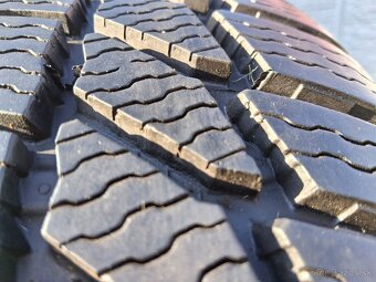 255/50 r19 zimne pneumatiky - 10