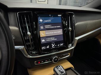 Volvo V90 Cross Country T6 AWD PRO - 10