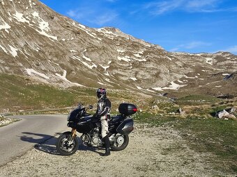 Ducati Multistrada 1100 S - 10