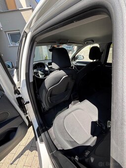 BMW X1 sDrive18d, 2021 - 10