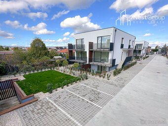 4-IZB. BYT v RD S TERASAMI V SÚKROMNOM AREÁLI S BAZÉNOM - 10