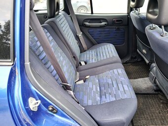 Toyota RAV4 2.0i 5D 2AB A/C 4x4 - 10