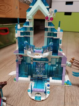 Lego Frozen darujem - 10