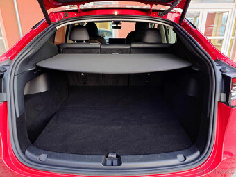 Tesla Model Y 2022 Dual Motor Long Range 378 kW - 10