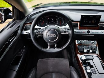 Audi A8 3.0 TDI 184kw 4x4 quattro diesel 6/2013 čierna met - 10