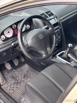Peugeot 407 SW - malo KM - super výbava - 10