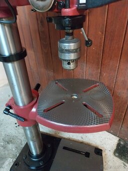 Stojanova vŕtačka 2 - 10