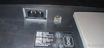 Xbox one s + monitor podložka pod myš klavesnica sluchadla - 10