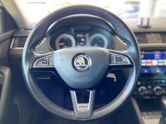 Škoda Octavia Combi 2.0TDi 135kW DSG 4x4 Scout - 10