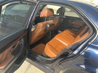 Bmw 740d e38 - 10
