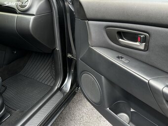 Mazda 3 1.6 Benzín /77kW KLIMA r.v. 2006 - 10