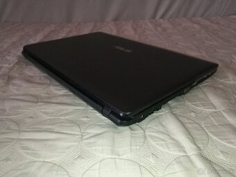 Asus K55VJ. Intel i5. RAM 8GB. 500 GB. Nvidia 2 + 3,9 GB. - 10