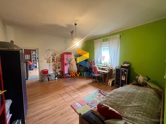 JKV REAL ponúka na predaj rodinný dom v Chynoranoch - 10