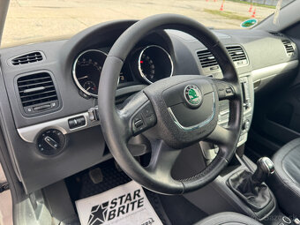 Škoda Yeti 2 TDi- Experience, 4x4, Koža, Navi,Pano, Bi-Xenon - 10