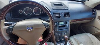 Predám Volvo XC90 Executive 7 miestne - 10