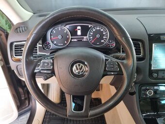 Volkswagen Touareg II 3.0 V6 TDI 240k - 10