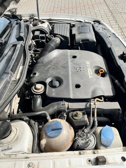 VW Golf IV 1.9 TDi 66 kW combi - 10