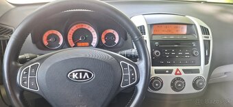 Kia ceed 1,6 benzín r.v. 4/2007 AUTOMAT - 10