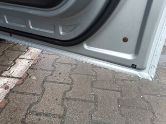 Predám pekný Mercedes Benz 160 i automat rok 2011 - 10