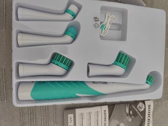 Čistiaca kefka - 10