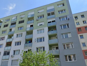 Kiadó 3-szobás lakás / na prenájom 3-izb. na Ul. gen. Klapku - 10