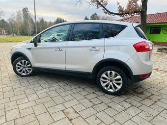 Ford Kuga - 10