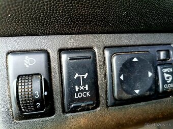 NISSAN NAVARA - PREDAJ AJ NA SPLÁTKY - 10