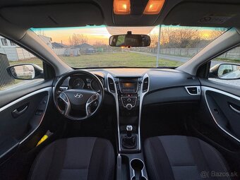 Hyundai i30 CW Combi 1.6 CRDI 81kw - 10