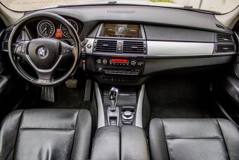 BMW X5 e70 xDrive30d - 10