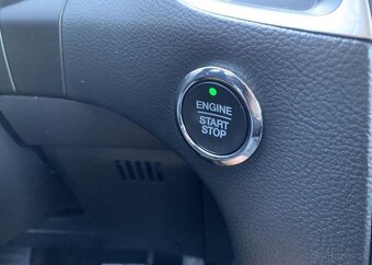 Ford S-MAX 2.0TDCi AUTOMAT 7MÍST KAMERA nafta automat 110 kw - 10